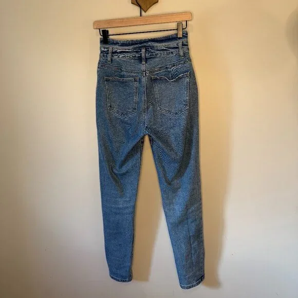 Forever 21 High Rise Vintage-Inspired Jeans - Picture 3 of 3
